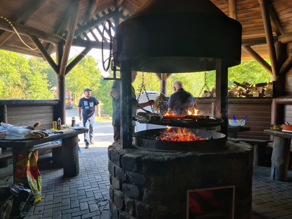 260822 TT Grillabend 1745311024